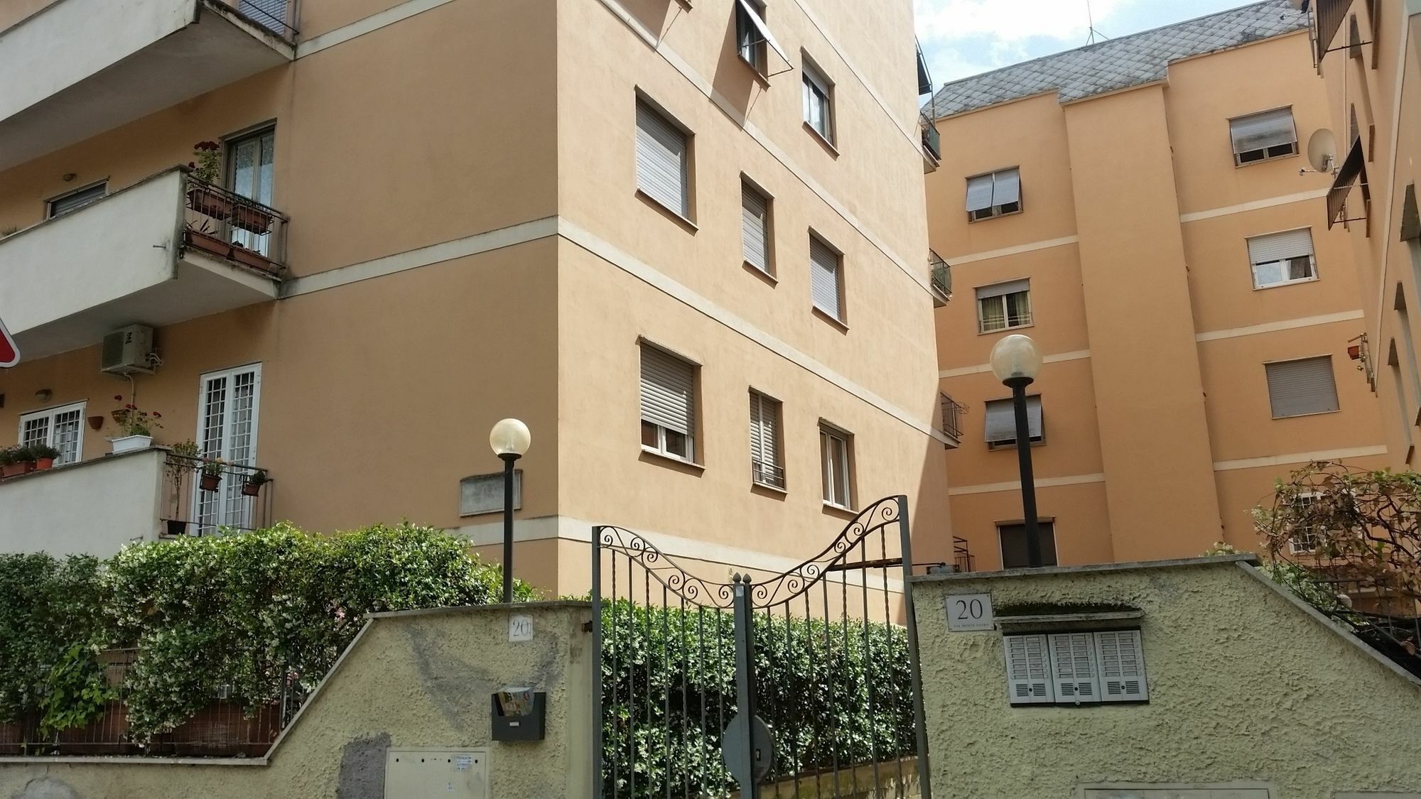 Holiday Home Roma エクステリア 写真